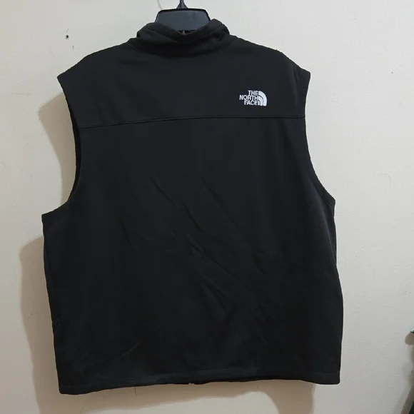 The North Face Men's Classic Black Vest Sz XXL